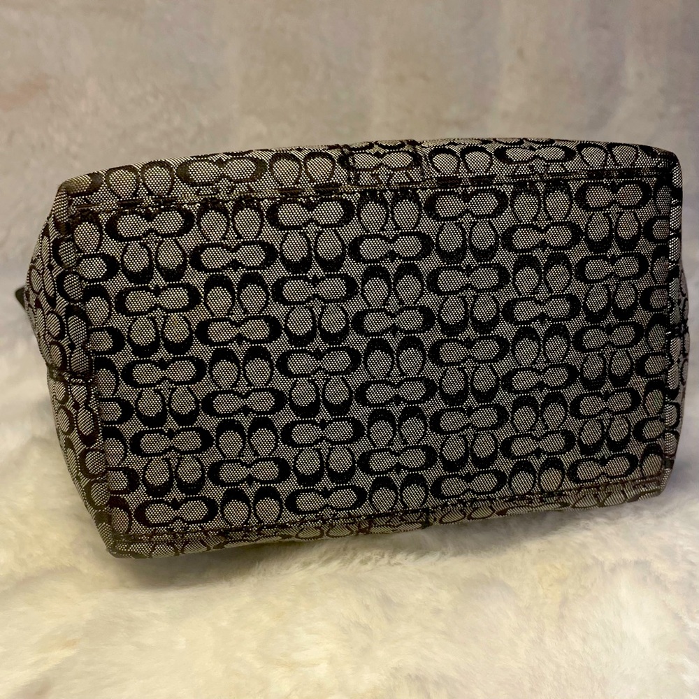NWOT! Vintage Coach Signature “C” Mini Hobo Bag in Black/Grey - Picture 13 of 16